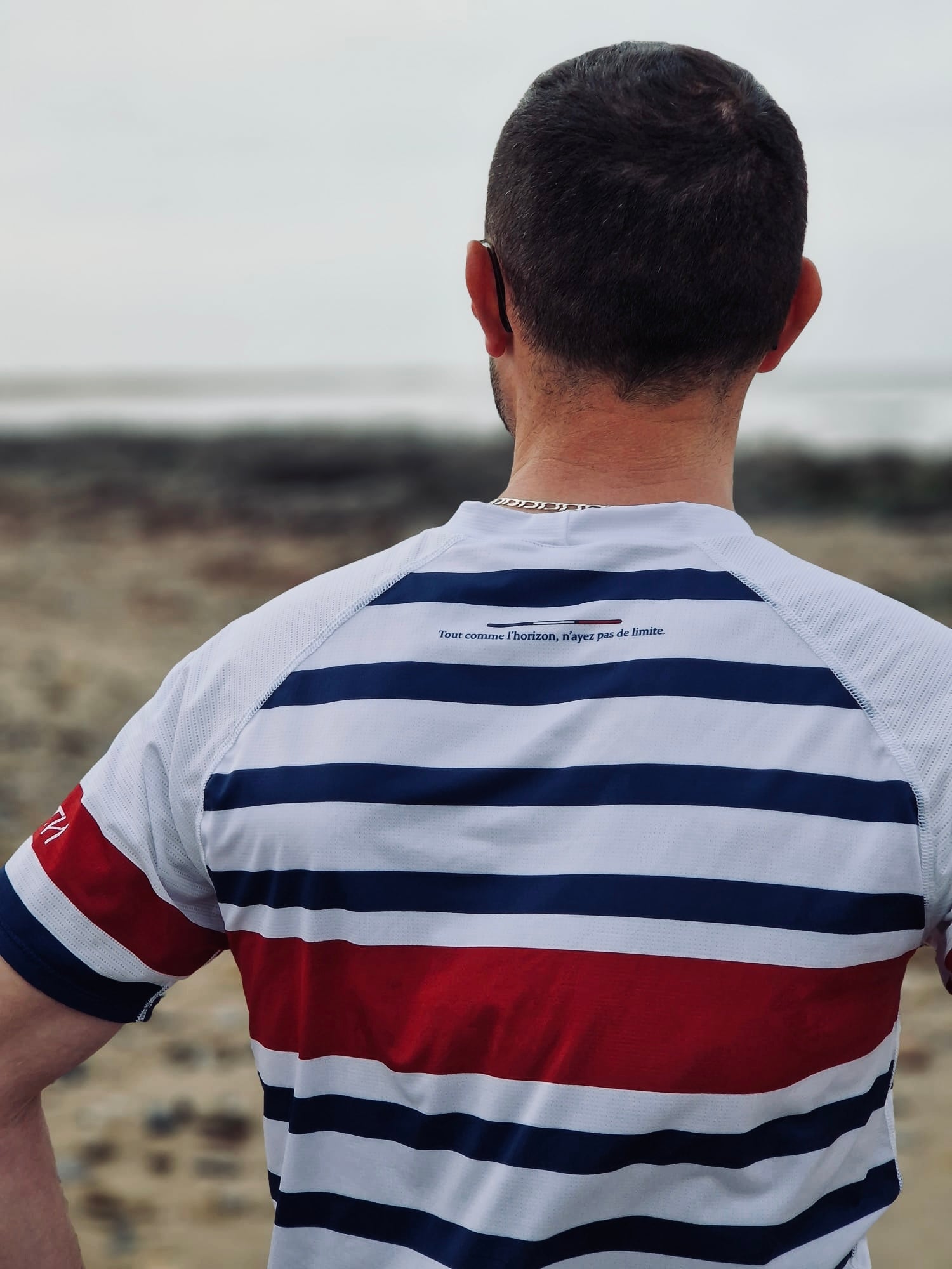 Maillot running Gamme Horizon Bleu Blanc Rouge homme